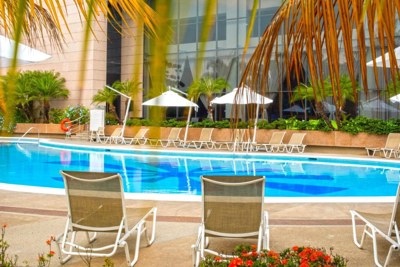 Hesperia Wtc Valencia Hotell Exteriör bild