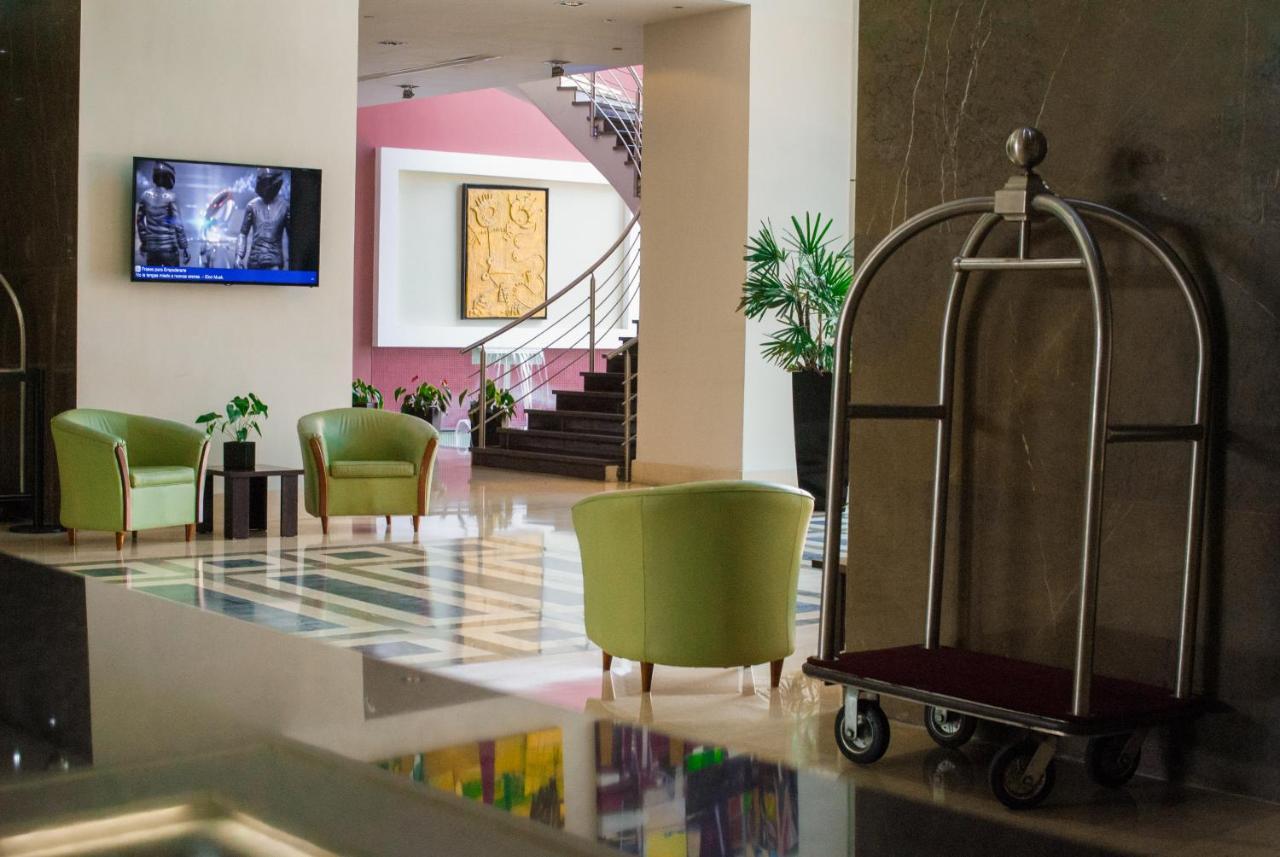 Hesperia Wtc Valencia Hotell Exteriör bild