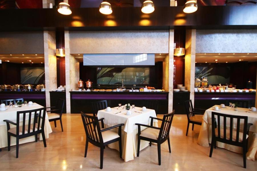 Hesperia Wtc Valencia Hotell Exteriör bild